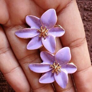 Lavender Flower Studs